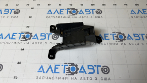 Left blind spot sensor bracket for VW Tiguan 20-24