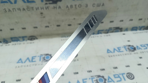 Front right door sill insert for BMW X7 G07 19-26, chrome with backlight, M-Sport, scratches
