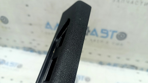Front right door sill trim for BMW X7 G07 19-26 Black, scratches