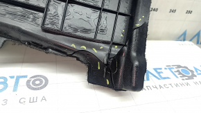 BMW X7 G07 19-26 black Anthrazit rear left lower front arch trim, broken, mount broken