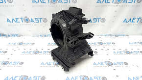 The bare heater housing and ventilation of the Jeep Cherokee KL 14-23