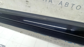 Upper rear left door molding with glass seal BMW X7 G07 19-26 gloss black, scratches