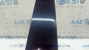 BMW X7 G07 19-26 front side door trim, glossy, scratches