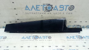 BMW X7 G07 19-26 front right rear side door trim, glossy, scratches