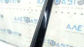 Molding door-glass center front right BMW X7 G07 19-26 black gloss, scratches