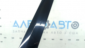 BMW X7 G07 19-26 front left lower door molding, gloss black, scratches