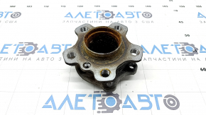 Front left hub BMW 5 G30 17-23 RWD