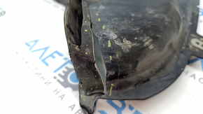 Front left fender liner, lower part, BMW 5 G30 17-23, tears