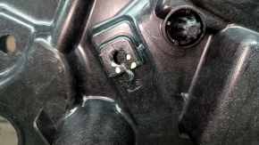 Front right window lift mechanism BMW X7 G07 19-26 cracks in the fasteners