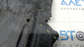 BMW 5 G30 17-23 front bumper guard missing fragment