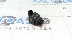 BMW X7 G07 19-26 front view camera in the grille under 360, sand