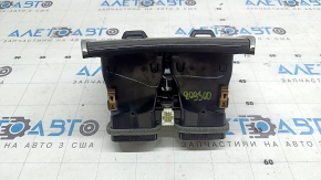 BMW X7 G07 center console air vent with trim, 19-26 scratches