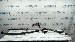 Battery cable through the entire body of a BMW X7 G07 19-26
