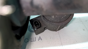 The rear right air shock absorber housing of the BMW X7 G07 19-26 has cracked.