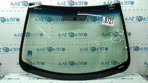 Toyota Camry V40 USA windshield, sand, air on the wiper blades