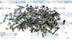 BMW 5 G30 17-23 engine compartment hardware, incomplete