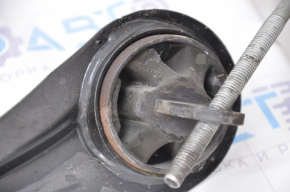 Lincoln MKC 15 rear left trunnion with lever, cracked silent block