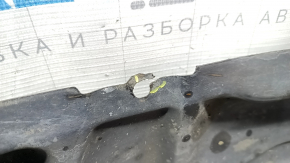 Toyota Camry v40 front left fender liner missing, fastener torn
