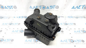 Toyota Camry V40 hybrid air filter housing without flow meter, broken mount