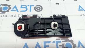 Rear bumper mount on the left fender of a Toyota Sienna 21-25 small