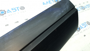 Honda CRV 23-26 lower rear right door trim, structure with seal, scratches, abrasions, broken fasteners, paint