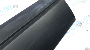 Honda CRV 23-26 lower rear right door trim, structure with seal, scratches, abrasions, broken fasteners, paint