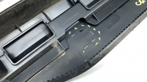 Honda CRV 23-26 lower rear right door trim, structure with seal, scratches, abrasions, broken fasteners, paint