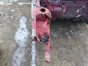 Front right quarter panel of a Toyota Camry v40, red, rusty, painted