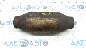 The rear catalytic converter of a Toyota Camry V40 hybrid has been cut off, without the downpipe.