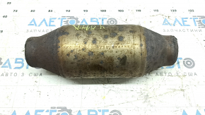 The rear catalytic converter of a Toyota Camry V40 hybrid has been cut off, without the downpipe.