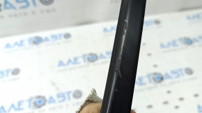 Right windshield molding for Audi Q8 19-26 scratches