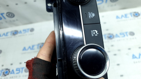 Honda CRV 23-26 HEV climate control, scratches on the glass