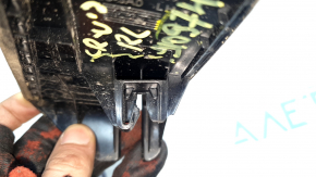 Left tailgate hinge cover for Honda CRV 23-26, broken mount