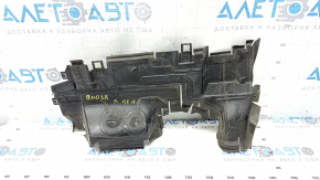 Left radiator deflector for Audi Q8 19-23 3.0T MHEV is torn and the latches are broken.