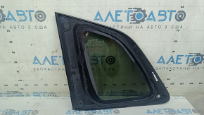 Rear right window, blind glass, Honda CRV 23-26, tinted, chrome, scratches on chrome