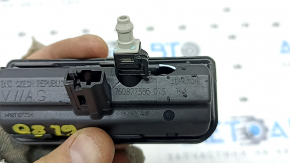 Rear view camera with handle and trunk release button for the Audi Q8 19-25