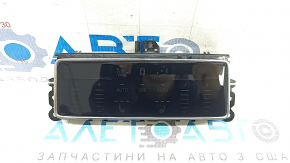 Audi Q8 19-26 rear climate control touchscreen with heated seats, scratches