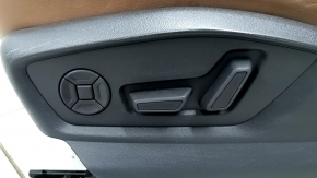 Driver's seat for Audi Q8 19-23 with airbag, with headrest, electric, heated and ventilated, with lumbar support, brown leather, scratches, dented