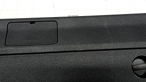 The lower trim of the Audi Q8 19-26 black trunk door without a curtain on the glass, scratches