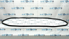 Rubber seal for the Audi Q8 19-25 trunk door