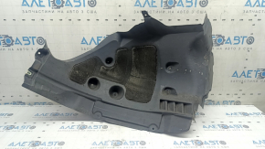 The front right rear fender liner of the BMW X5 G05 19-26 is dented.