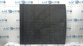 Audi Q8 19-26 black trunk floor, needs cleaning, dent