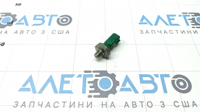Oil pressure sensor for the Audi Q8 19-26 3.0T MHEV engine