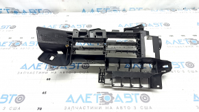 Audi Q8 19-25 interior fuse box bracket