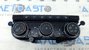VW Tiguan 22-24 manual climate control with heated seats
