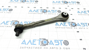 The upper front left control arm of the Audi Q8 19-26 has a torn silent block.