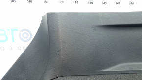 Right arch trim for a VW Tiguan 18-24, black, for 2 rows, missing organizer cover, scratches, broken fasteners