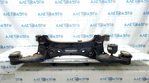 The rear subframe of the Audi Q8 19-26 is rusty.