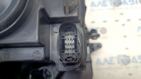 Left front headlight bare VW Tiguan 18-21 halogen, halogen DRL, scratches