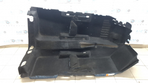 VW Tiguan 18-24 black floor covering, needs cleaning, tear